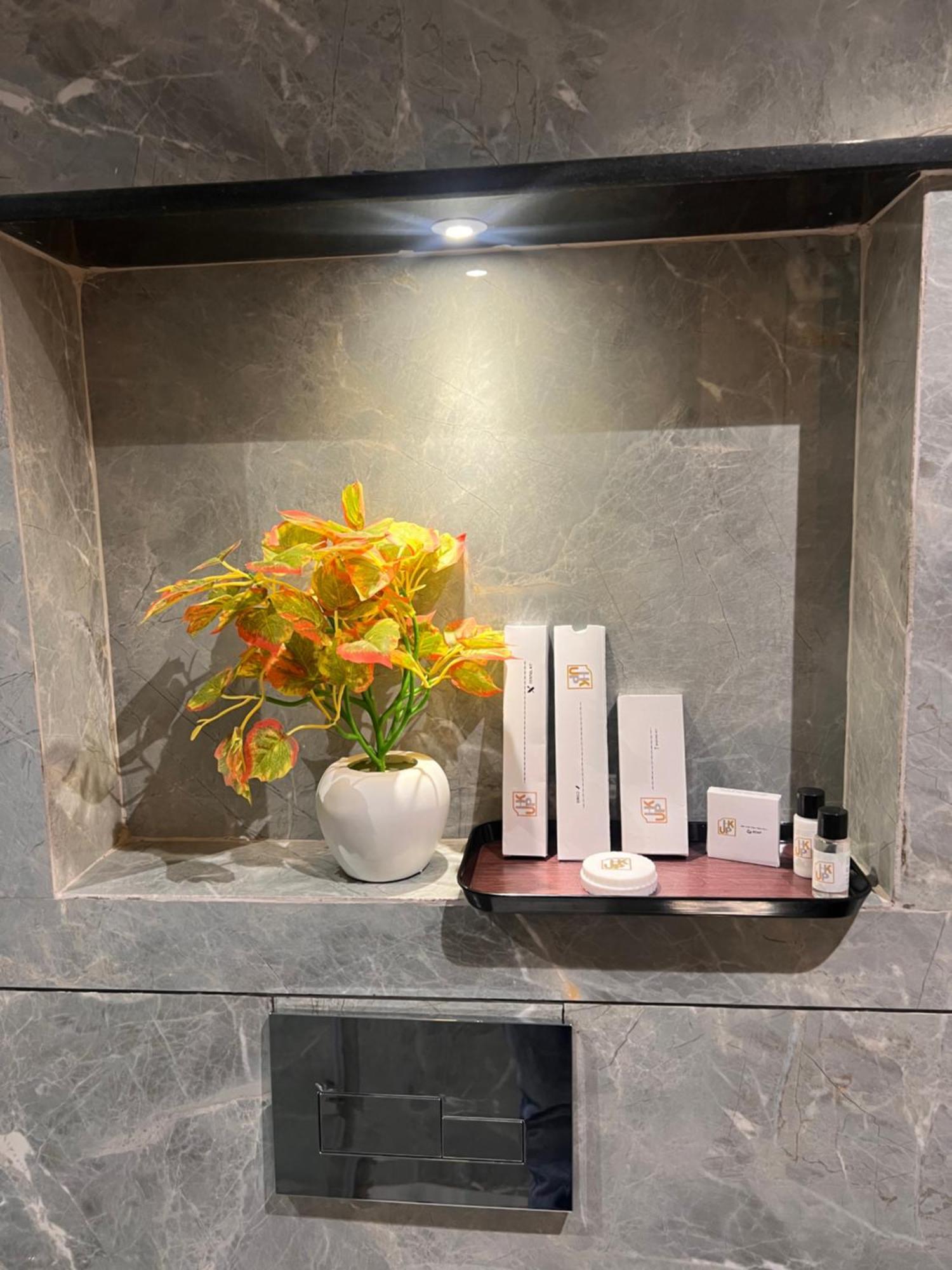Hotel Jk Palace Prayagraj Luaran gambar