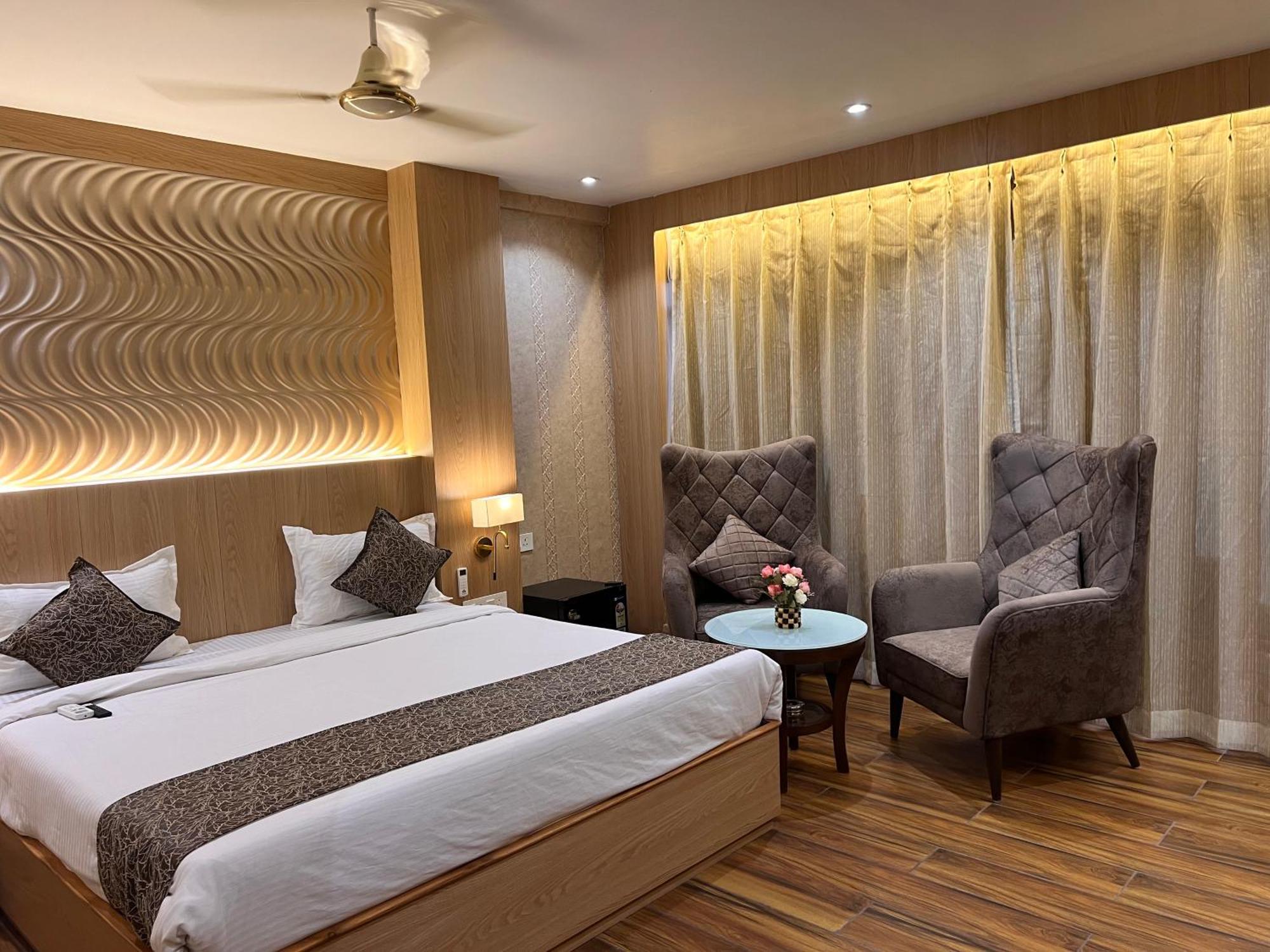 Hotel Jk Palace Prayagraj Luaran gambar