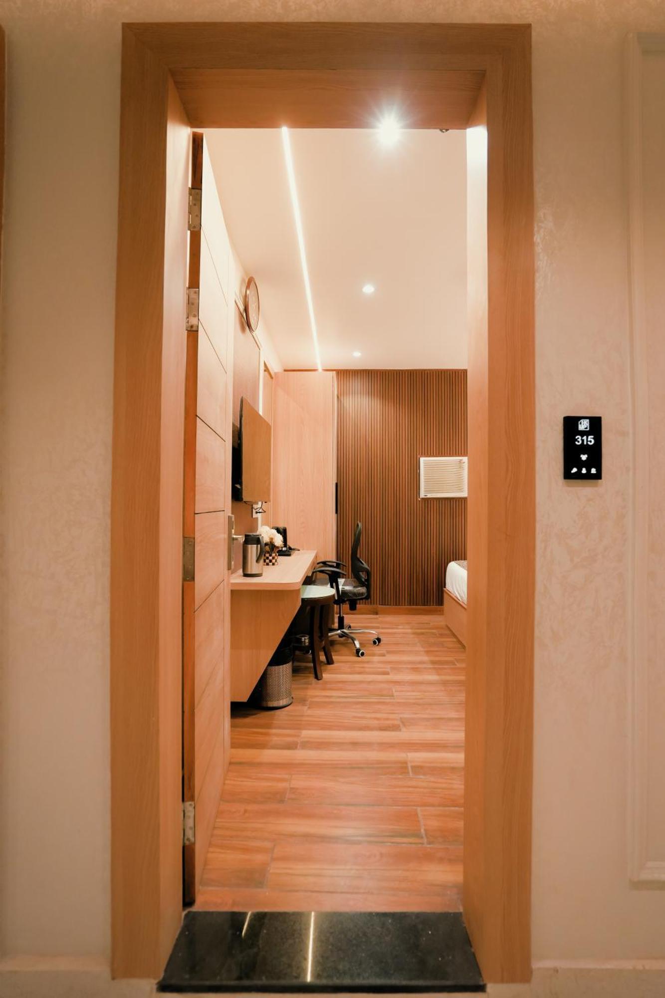 Hotel Jk Palace Prayagraj Luaran gambar